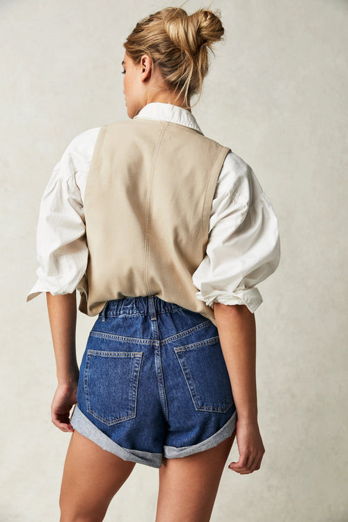 Danni Short